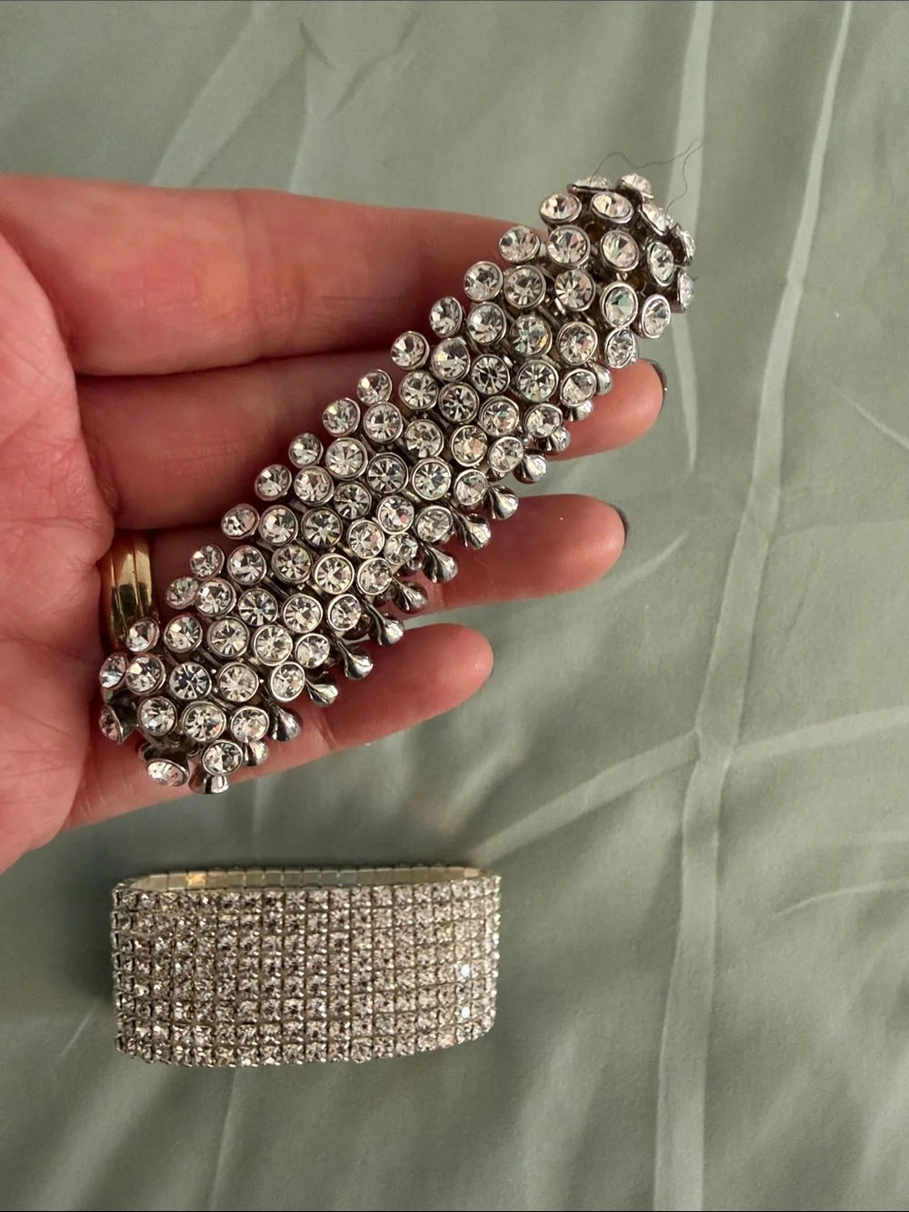 Crystal Rhinestone Hair Clip Set - Silver Sparkle